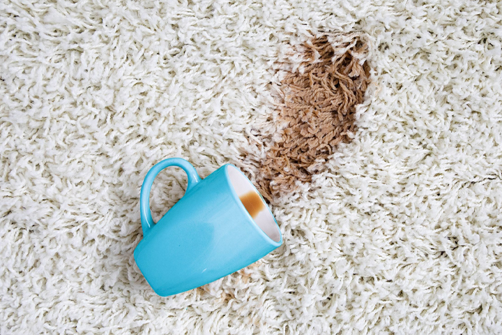 آیا همیشه لازم است فرش خود را به قالی شویی بدهیم؟